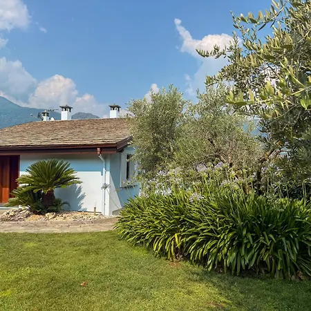 Martino Private Pool & Stunning View * Olgiasca